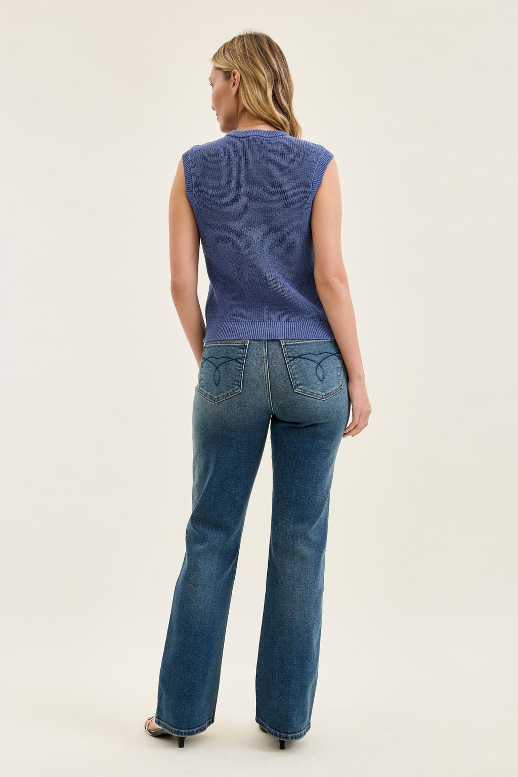 Judy Blue Mid Rise Alex Bootcut Jeans for Women – Vintage Wash Stretch Denim, Classic Fit, 32" Inseam